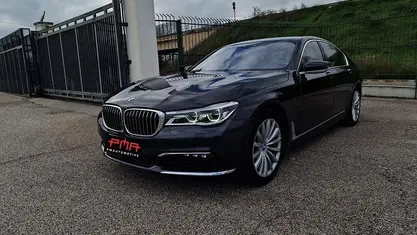 Grigio Usata 2017 BMW 730 Luxury Line Tre volumi | 27.500 € (Super prezzo)