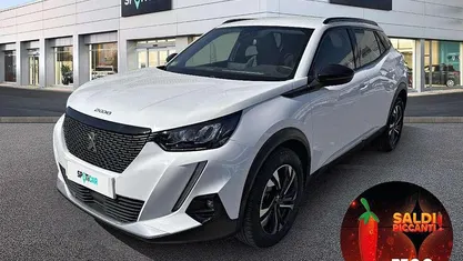 Usata Peugeot 2008 Allure 131 CV (96 kW) 2022 SUV