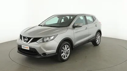 Usata Nissan Qashqai Acenta 110 CV (80 kW) 2017 Grigio SUV