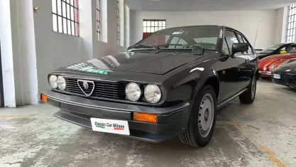 Usata Alfa Romeo Alfetta 130 CV (95 kW) 1982 Nero Coupé