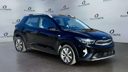 Usata Kia Stonic MY23 84 CV (61 kW) 2023 Nero SUV