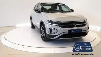 Usata VW T-Roc Style 150 CV (110 kW) 2022 Beige SUV