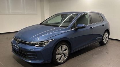 Gebraucht VW Golf VIII Edition 150 PS (110 kW) 2024 Blau Kleinwagen