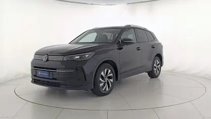 Usata VW Tiguan Edition 150 CV (110 kW) 2024 Nero SUV