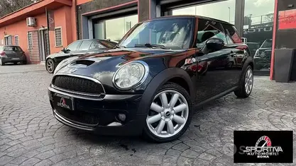 Usata Mini John Cooper Works 175 CV (128 kW) 2007 Utilitaria