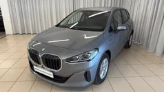 Skyscraper grau metallic Usata 2023 BMW 218 Active Tourer Comfort Edition Monovolume | 32.500 € (Buon prezzo)