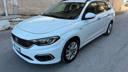 Usata Fiat Tipo 120 CV (88 kW) 2016 Bianco Station wagon