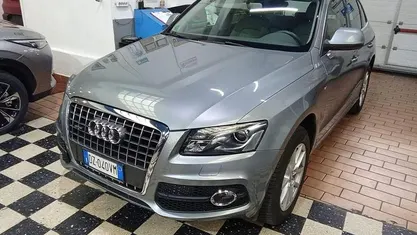 Usata Audi Q5 S-Line 211 CV (155 kW) 2009 Grigio SUV
