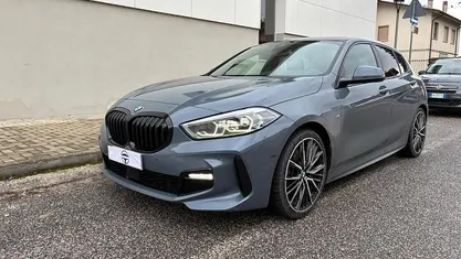 Usata BMW 116 M Sport 116 CV (85 kW) 2022 Blu Utilitaria