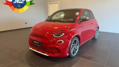 Nuova Abarth 500e Turismo 47 kW (64 CV) 2025 Rosso Utilitaria
