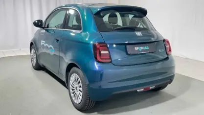 Usata Fiat 500e 86 kW (118 CV) 2023 Verde Berlina