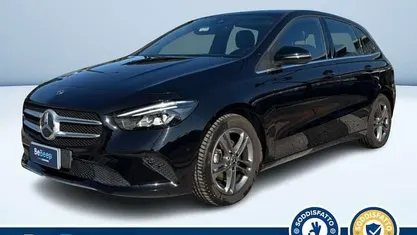 Nero metallizzato Usata 2020 Mercedes B180 Business Monovolume | 17.400 € (Super prezzo)