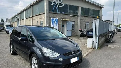 Usata Ford S-MAX Titanium 140 CV (102 kW) 2007 Monovolume