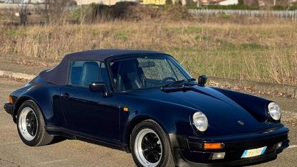 Usata Porsche 911 Carrera Cabriolet 231 CV (169 kW) 1985 Blu Cabrio