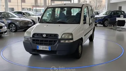 Bianco Usata 2005 Fiat Doblò Monovolume | 2000 € (Buon prezzo)