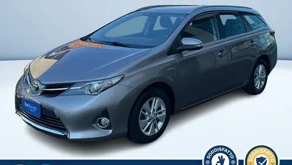 Usata Toyota Auris Hybrid Active 99 CV (72 kW) 2014 Station wagon