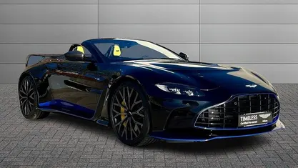 Nuova Aston Martin V12 Vantage 700 CV (514 kW) 2025 Onyx black Cabrio