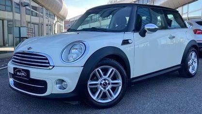 Usata Mini Cooper D 111 CV (81 kW) 2010 Beige Utilitaria