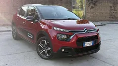 Usata 2022 Citroën C3 Shine Due volumi | 9900 € (Ottimo prezzo)