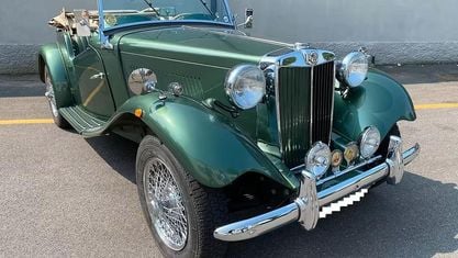Usata MG TD 56 CV (41 kW) 1950 Verde Cabrio