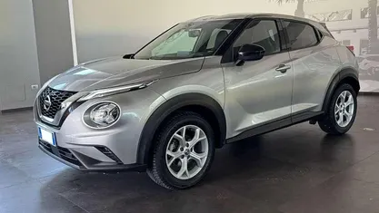 Grigio Usata 2022 Nissan Juke N-Connecta SUV | 17.800 € (Buon prezzo)
