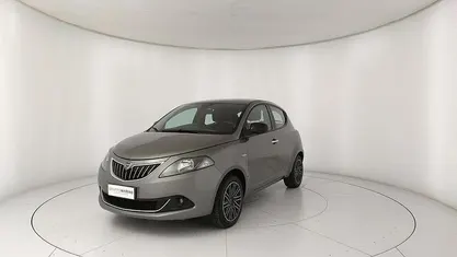 Grigio Usata 2022 Lancia Ypsilon Gold Due volumi | 11.500 € (Buon prezzo)