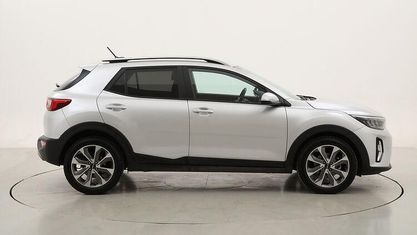 Second-hand Kia Stonic Style 120 CP (88 kW) 2023 SUV