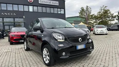 Nero Usata 2017 Smart ForFour Due volumi | 12.100 € (Cara)