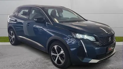 Usata Peugeot 3008 Allure 131 CV (96 kW) 2021 Blu SUV