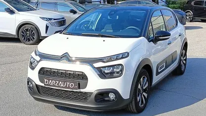 Usata Citroën C3 Shine 83 CV (61 kW) 2023 Bianco tetto nero pastello Utilitaria