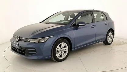 Anemone blue metallizzato Usata 2025 VW Golf Life Tre volumi | 25.500 € (Super prezzo)