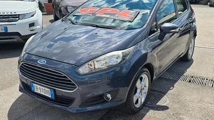 Usata Ford Fiesta Titanium 97 CV (71 kW) 2014 Berlina