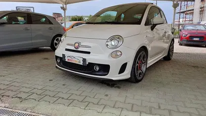 Bianco Usata 2010 Abarth 500 Due volumi | 8500 € (Ottimo prezzo)