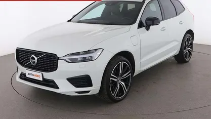 Usata Volvo XC60 R-Design 253 CV (186 kW) 2020 Bianco SUV