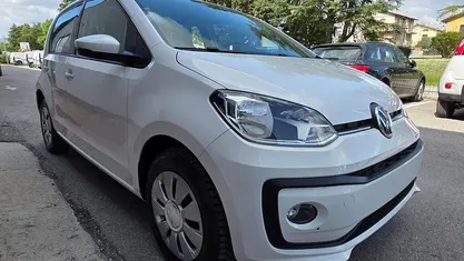 Begagnad VW up! move up! 68 HK (50 kW) 2019 Halvkombi