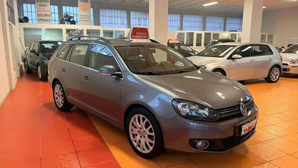 Usata VW Golf VI Comfortline 105 CV (77 kW) 2011 Bianco Utilitaria