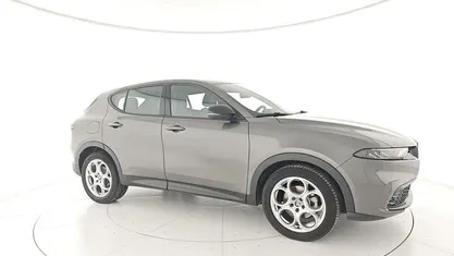 Usata Alfa Romeo Tonale Sprint 131 CV (96 kW) 2023 Grigio scuro SUV