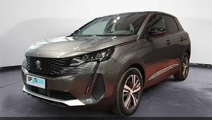 Gebraucht Peugeot 3008 Allure 131 PS (96 kW) 2024 Grau SUV