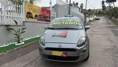 Usata Fiat Punto Easy 77 CV (56 kW) 2012 Grigio Utilitaria