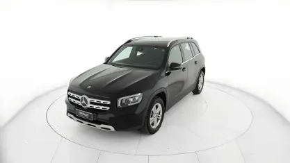 Usata Mercedes GLB200 150 CV (110 kW) 2023 Nero SUV