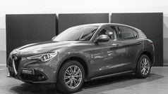 Grigio Usata 2018 Alfa Romeo Stelvio Executive SUV | 23.150 € (Buon prezzo)