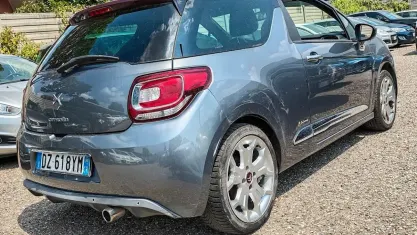 Usata DS Automobiles DS3 92 CV (67 kW) 2010 Grigio Coupé