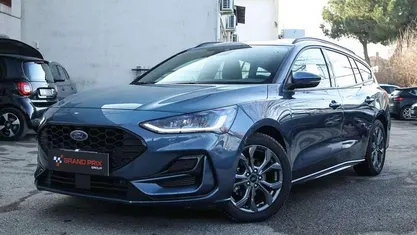 Usata 2023 Ford Focus ST-Line Station wagon | 16.300 € (Buon prezzo)