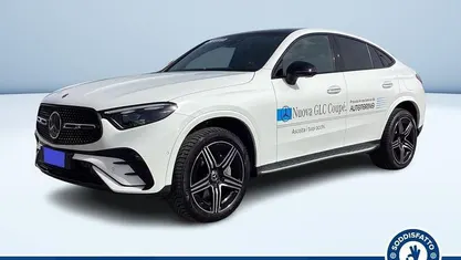 Bianco pastello Usata 2023 Mercedes GLC300e AMG Line Premium Coupé | 74.900 € (Buon prezzo)