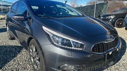 Usata Kia Ceed 128 CV (94 kW) 2012 Grigio Utilitaria