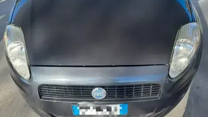 Usata Fiat Grande Punto 65 CV (47 kW) 2009 Grigio Utilitaria