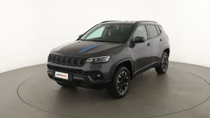 Usado Jeep Compass Trailhawk 241 CV (177 kW) 2022 Gris SUV