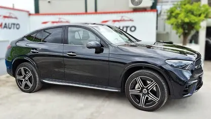 Usata 2023 Mercedes GLC300e Advanced Plus Station wagon | 64.000 €