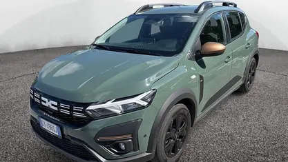 Verde Usata 2025 Dacia Sandero Extreme Due volumi | 16.700 € (Buon prezzo)