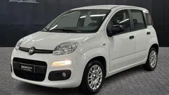 Usata 2016 Fiat Panda Lounge Tre volumi | 8800 € (Buon prezzo)